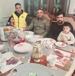 Meet your Posher, Karm